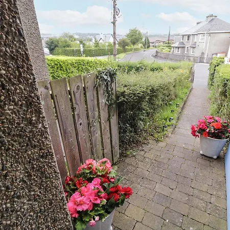 بيت للعطل The Burma