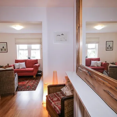 The Burma * ليتيركيني